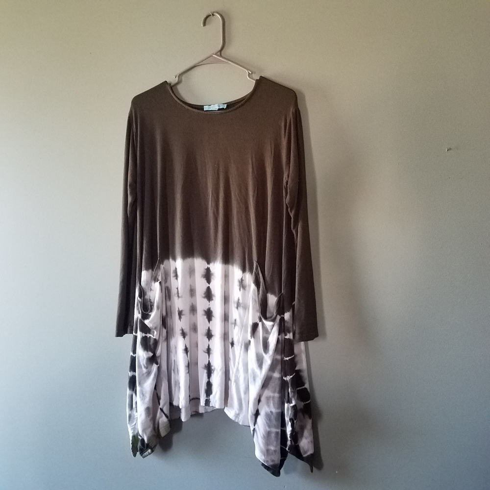 She + Sky Tie Dye Tunic